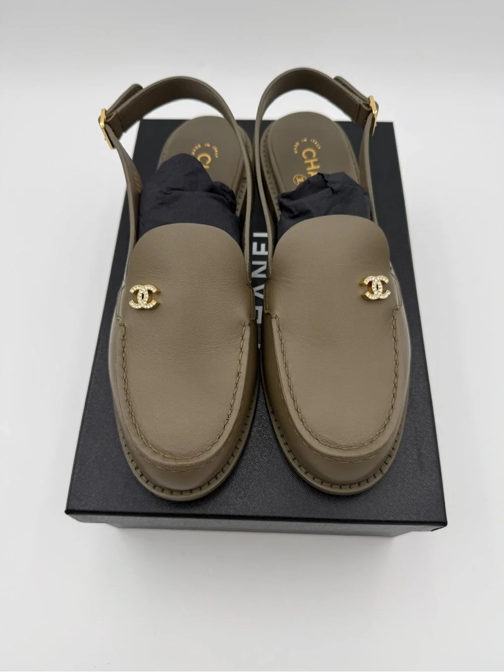 CHANEL Olive Green Leather Slingback Loafers with Gold CC Hardware